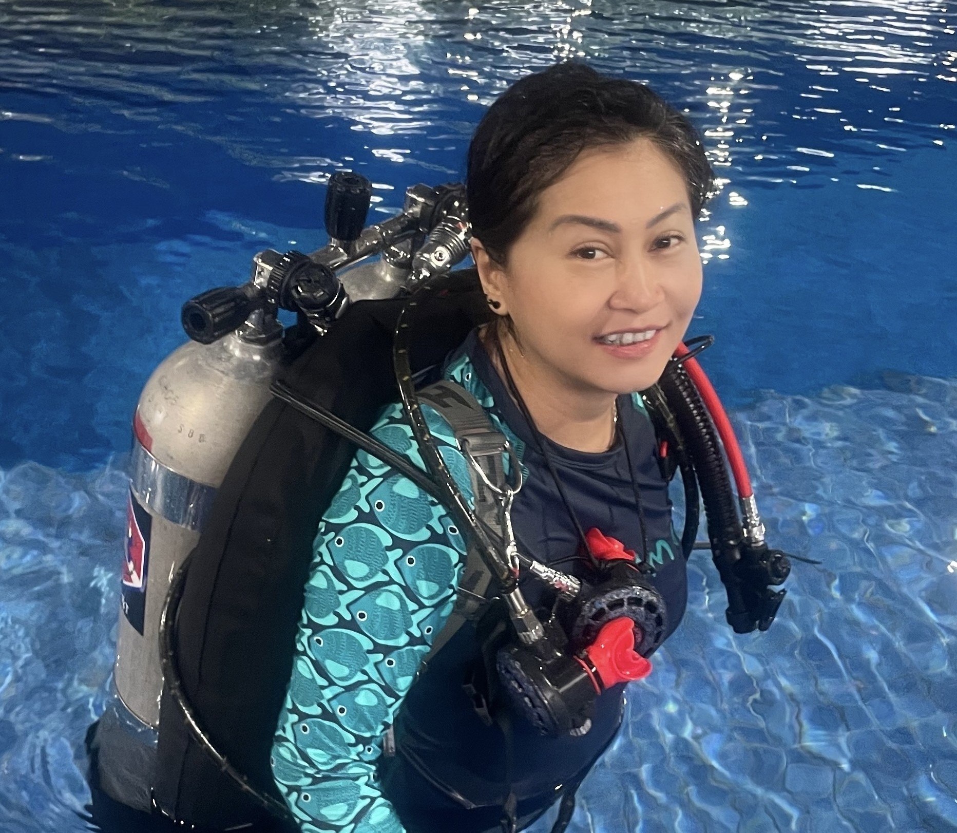 Mimi Amilia scuba training